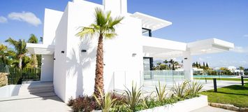 Villa Padierna Golf Club Villa en venta en Los Flamingos 
