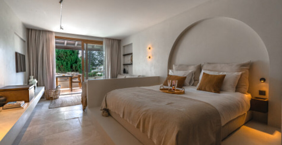 Newly refurbished one-bedroom Resort Puente Romano