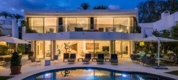 Villa for sale in golden mile