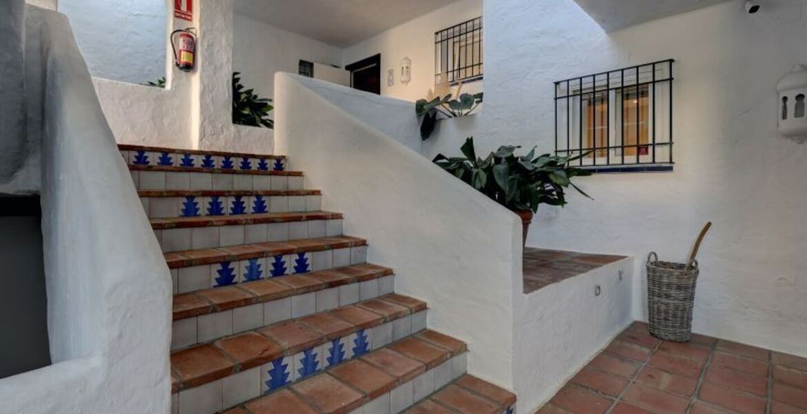Situated in a privileged location in Puente Romano Phase II