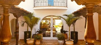 Villa de lujo en alquiler en primera línea de playa marbella