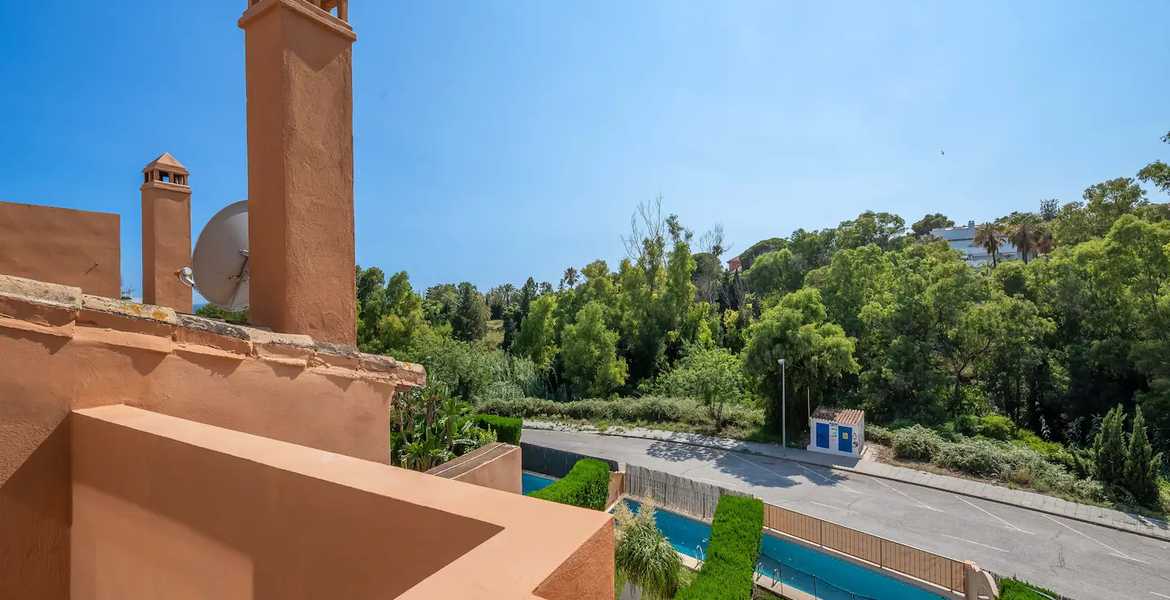 An Entire townhouse for rent in Puente Romano, Marbella 